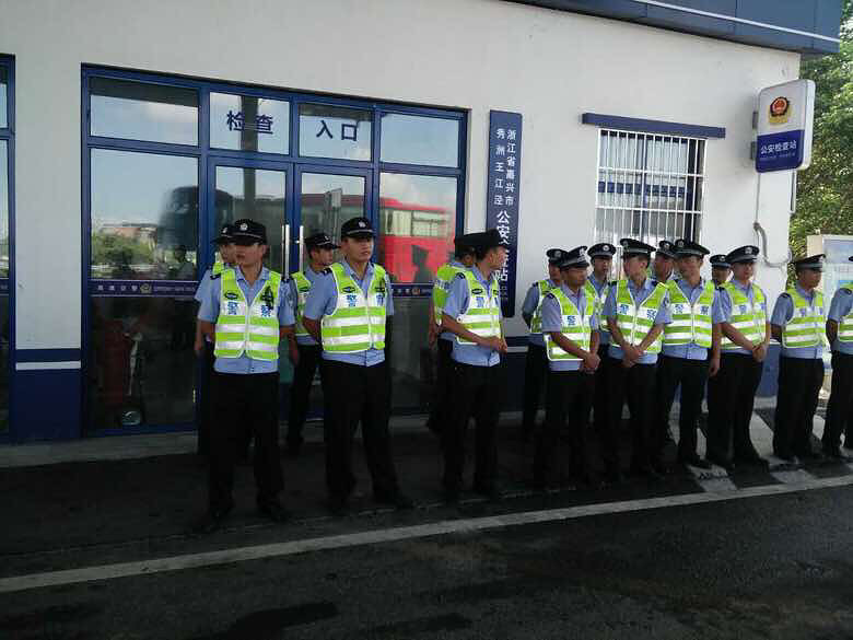 ���������ٲ�۰�ʮ���ˣ�������ʮ���ؾ�����