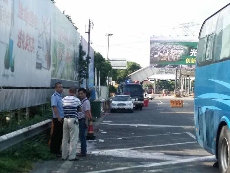 ���������ٲ�۰�ʮ���ˣ�������ʮ���ؾ�����