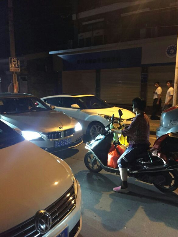 ����Ա���