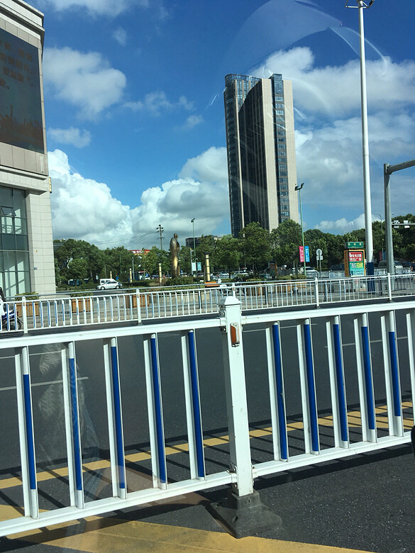 һ������ˣ�Ư��