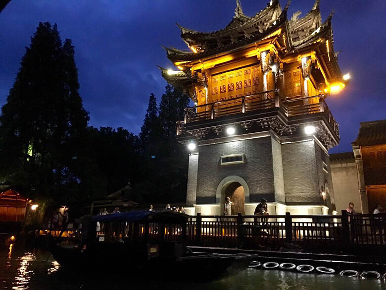 where m i ����