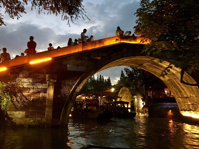 where m i ����