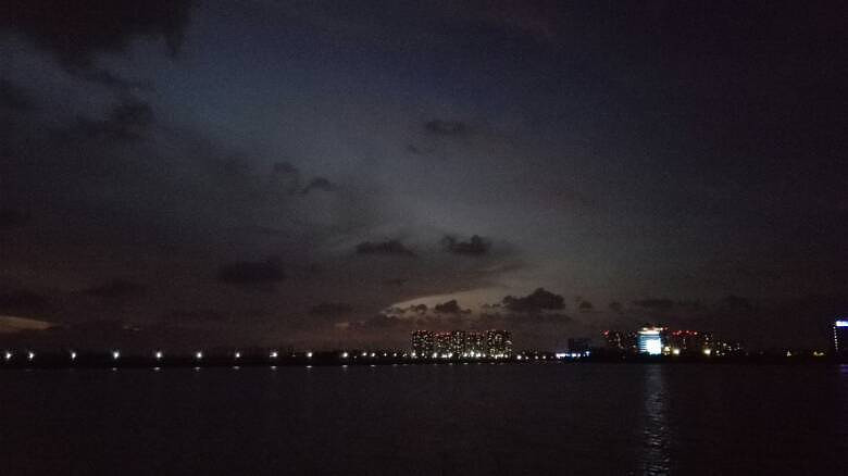 ���첻��ҹ�ĺ�