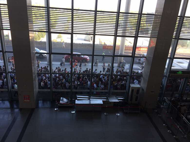 ��������ǰ