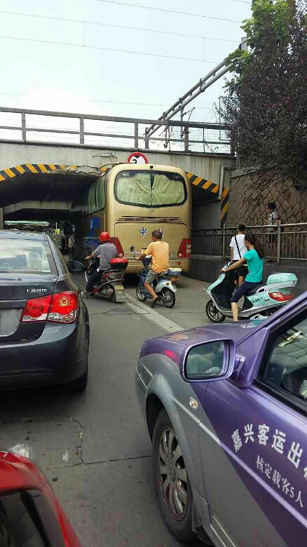 ���Բ�ˬ�㶮�ģ� ˭��˭�����˵