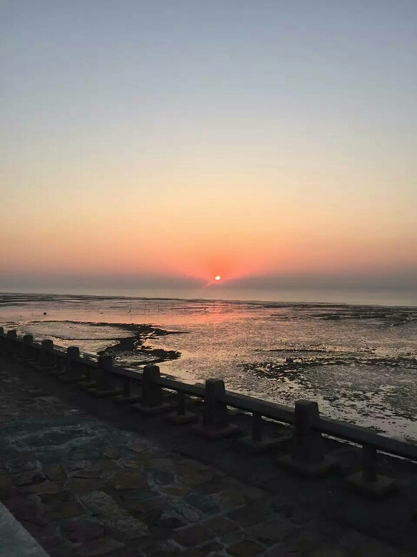 �峿��и��