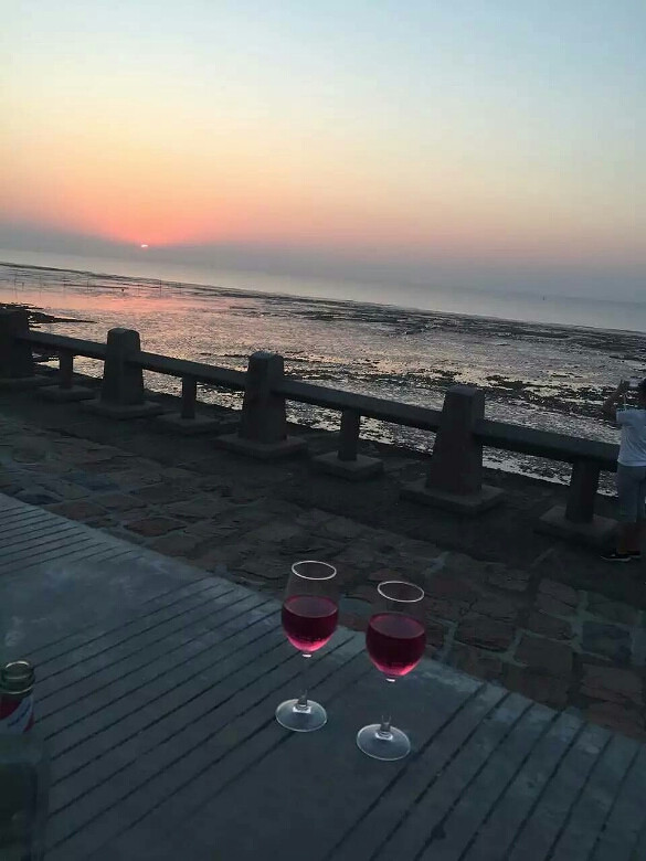 �峿��и��