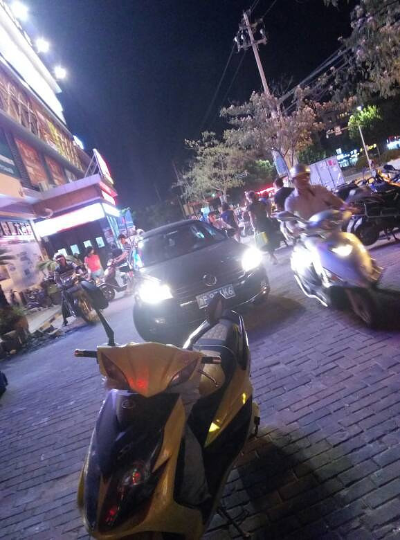 һ�����ӻ����ļ�ʻԱ��