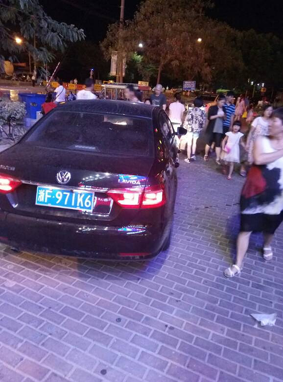 һ�����ӻ����ļ�ʻԱ��