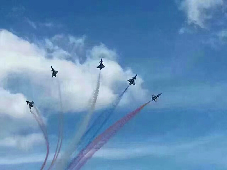 ���б���