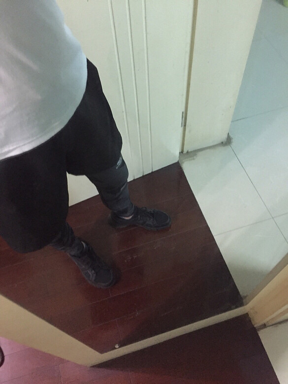 ֤�������˶�