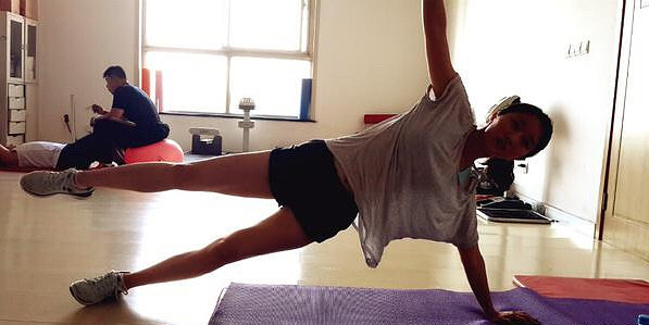 һ��ͼ֤�������˶���ÿ��5���ӣ�����һ��