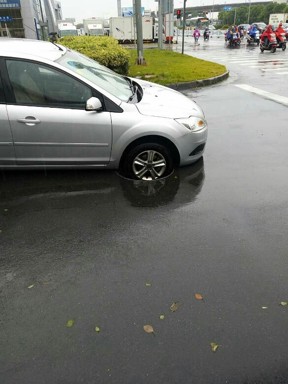 ��̥����