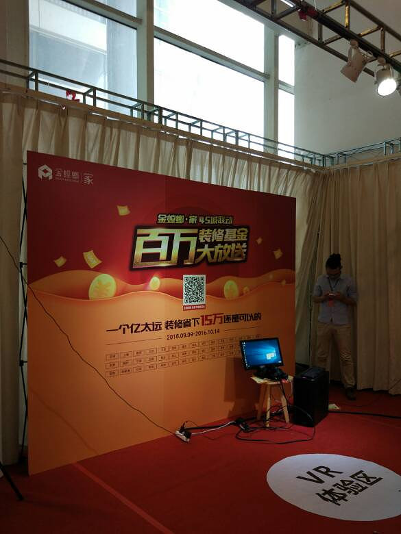 ����С��׷ף�����ס��������μӼ��˵�ʮ