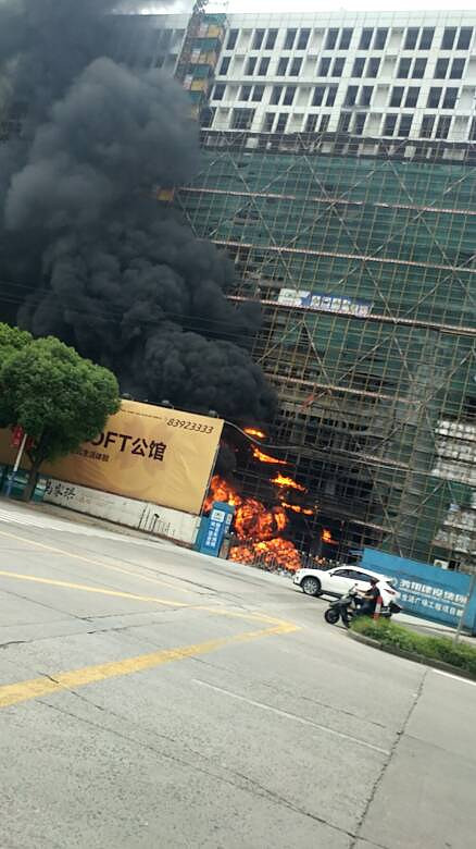 �´��󷢷�����ը