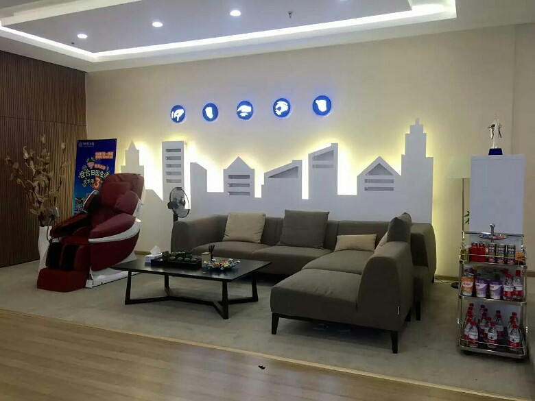 ������������������䣬���ڽ��죬�н𵰣��з��֣����Բ��ǹ��