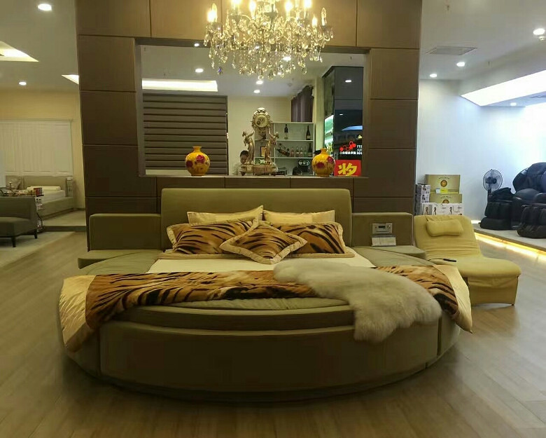 ������������������䣬���ڽ��죬�н𵰣��з��֣����Բ��ǹ��