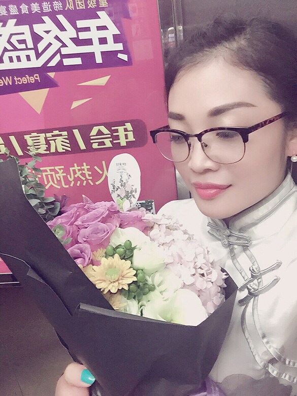 ���տ���