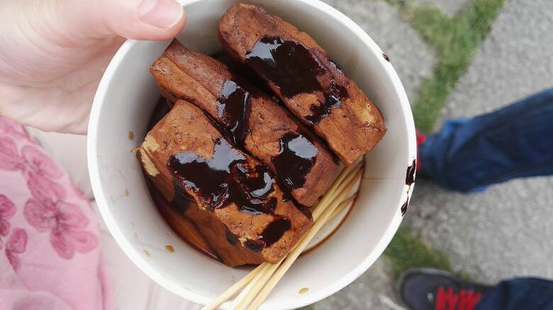 �����Ϻ�һ����