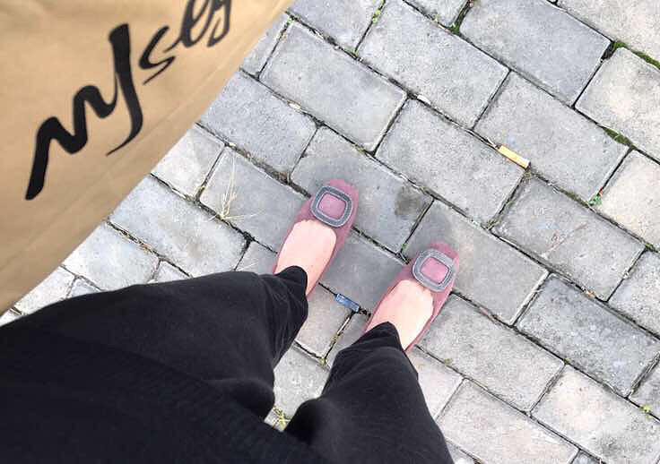 ���Ѿ���ë����