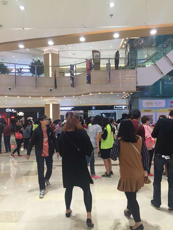 ף10����19¥���տ���