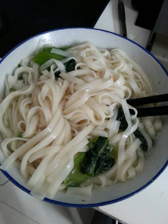 �Ը��緹��һ����Ǽ�������ñ�ػ��ǻ���ñ