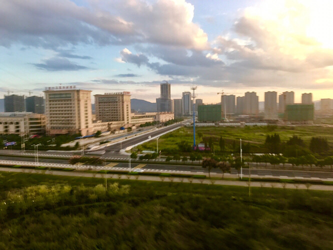 ������;