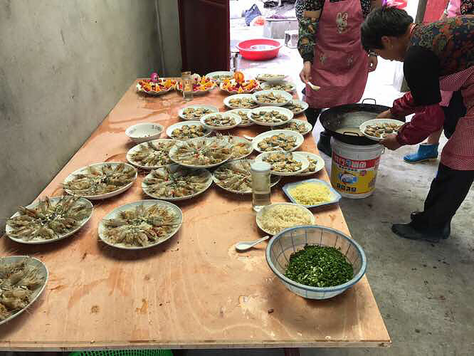 ���� ����