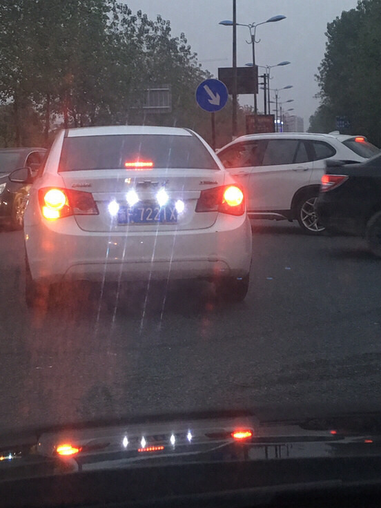 �������ж��С��