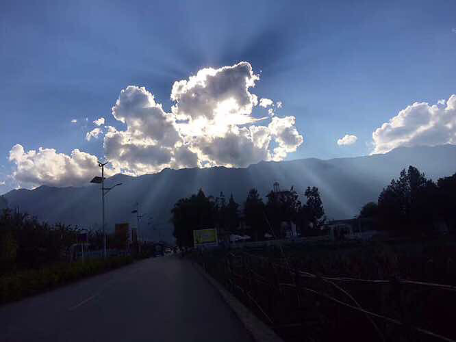 �ز�ȥ�ˣ�����ؼ�