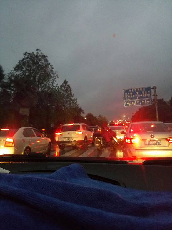 �¡��³������ġ�