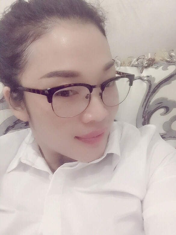 �����ˣ���ð���ܵ�������ɫ�˿�����������