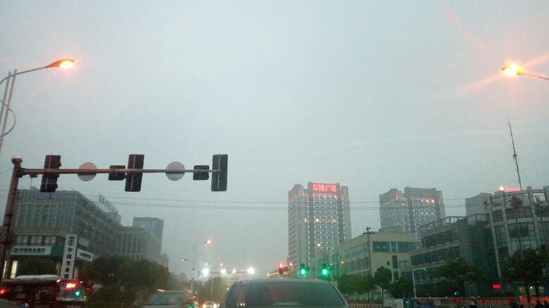 ����ɢ����