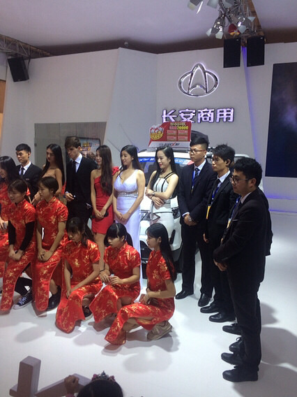 ��չ��һ��