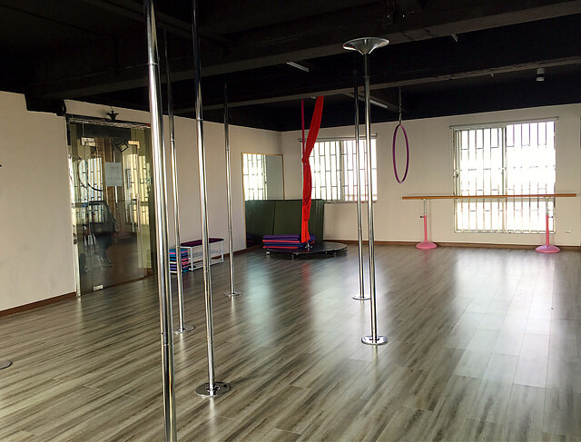 ���������ر�� ���˽����ֲ��˾��� ����