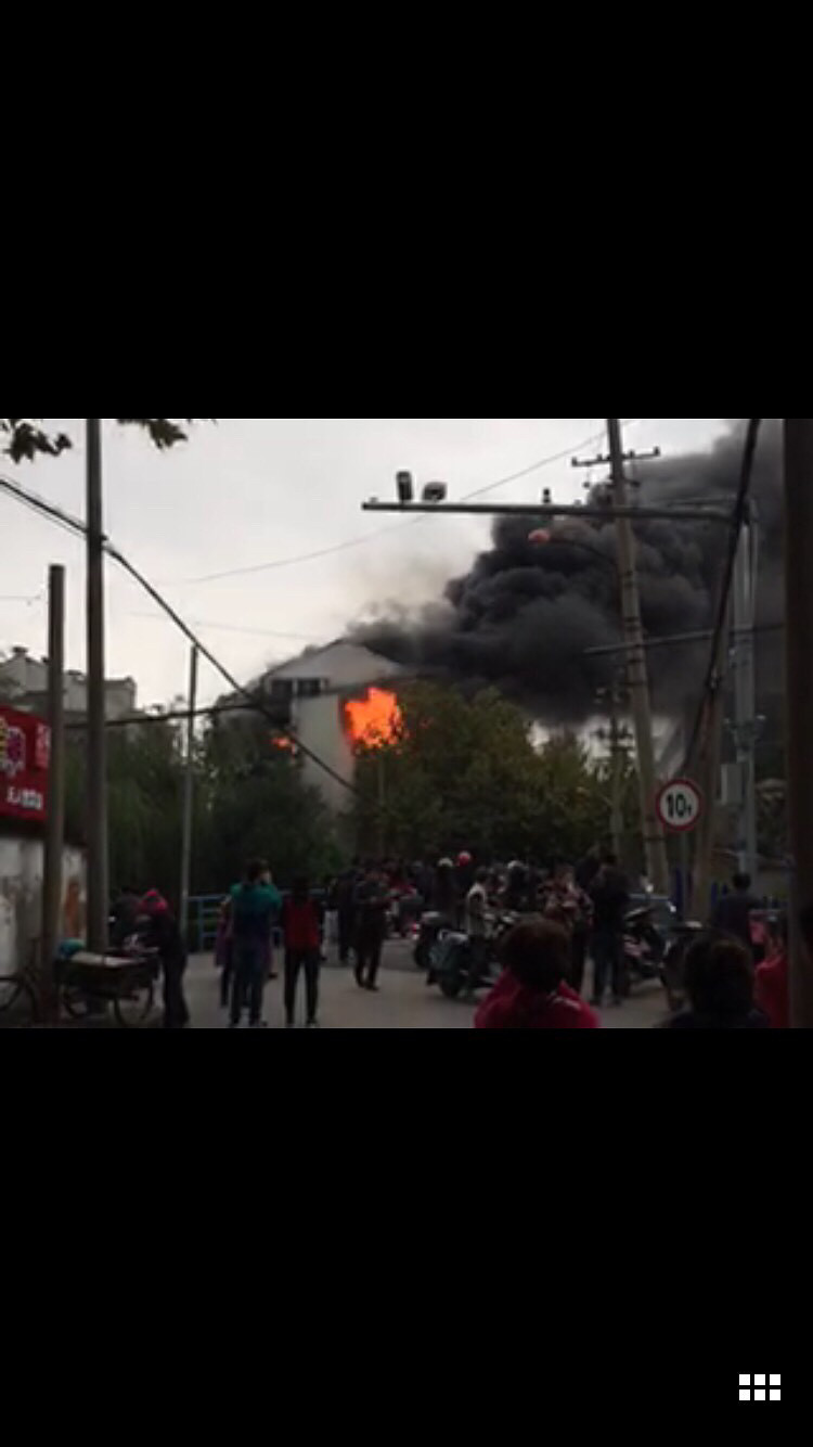 �����Ĳ���ĳС���������� ������̫������