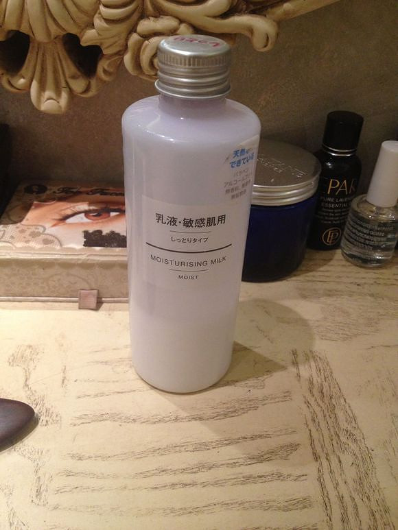 ���ҵĻ�ױ�������Ǽ򵥵ĵ�Ʒ