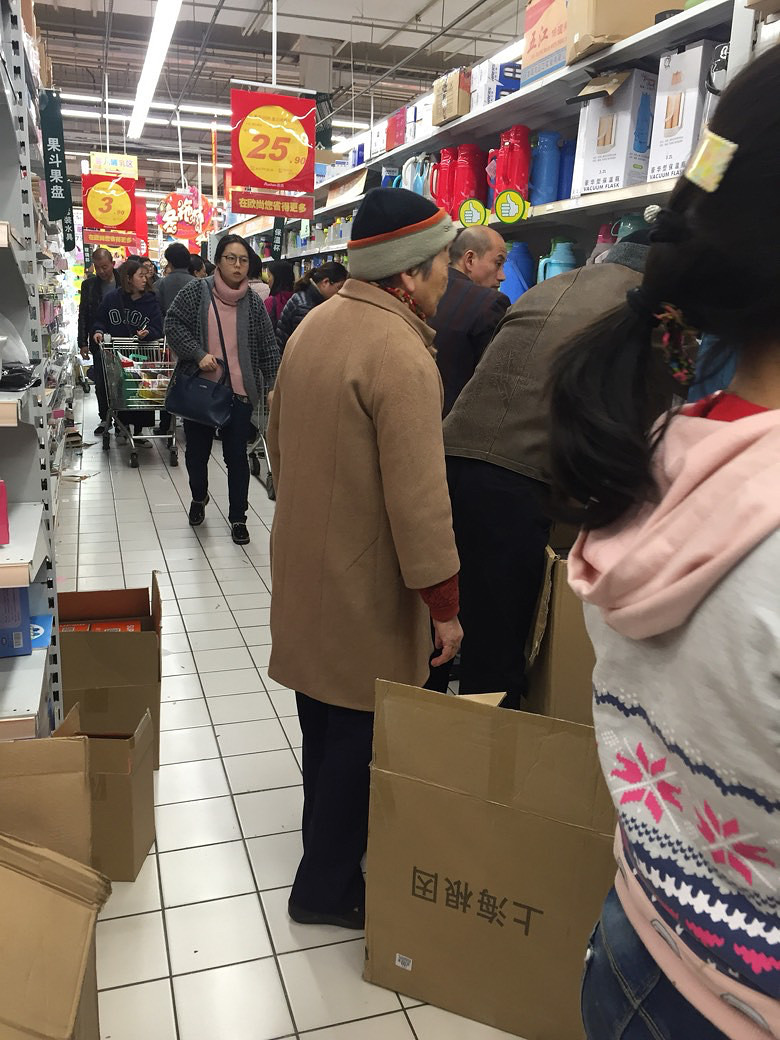 ŷ��?9?2?1?5�˶����ˡ���