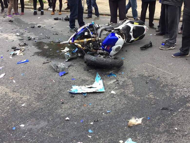 �����¹� ������R1ײ����