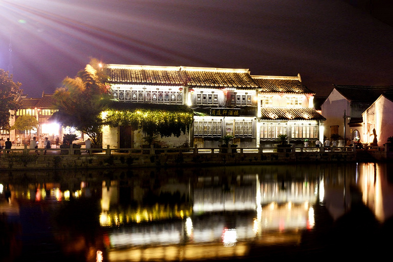 ���꽭��֮�º�ӡ��