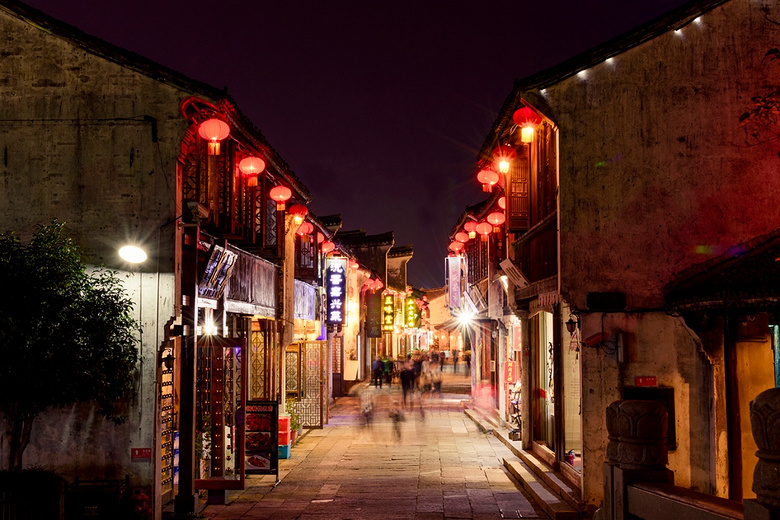 ���꽭��֮�º�ӡ��