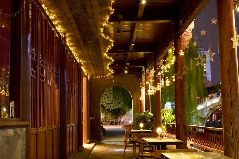 ���꽭��֮�º�ӡ��