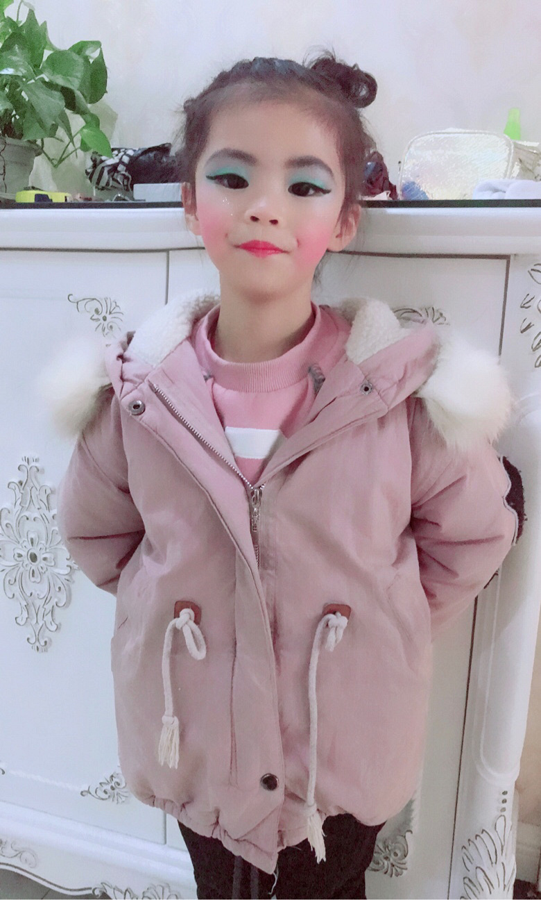 ��������С��Ů
