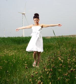 慕容晓晓《收不回的漂流瓶》 伤感歌曲-南湖水