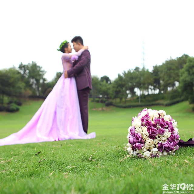 都说婚姻是爱情的坟墓,那我也要美美哒-秀婚纱