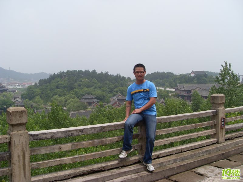 找2000年-2002年在金华73051部队76分队的兄