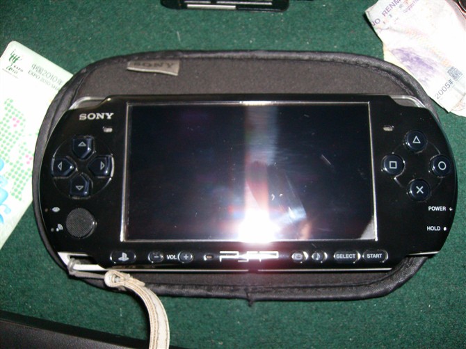 看看我的PSP3000! 你们现在还有人在玩吗?(我