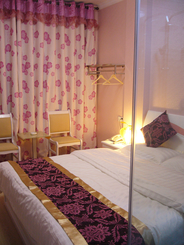 爱的旅馆_旅馆收入