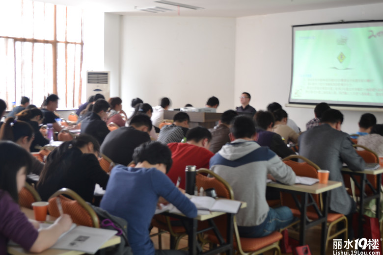 www.shanpow.com_浙江省大学生村官。
