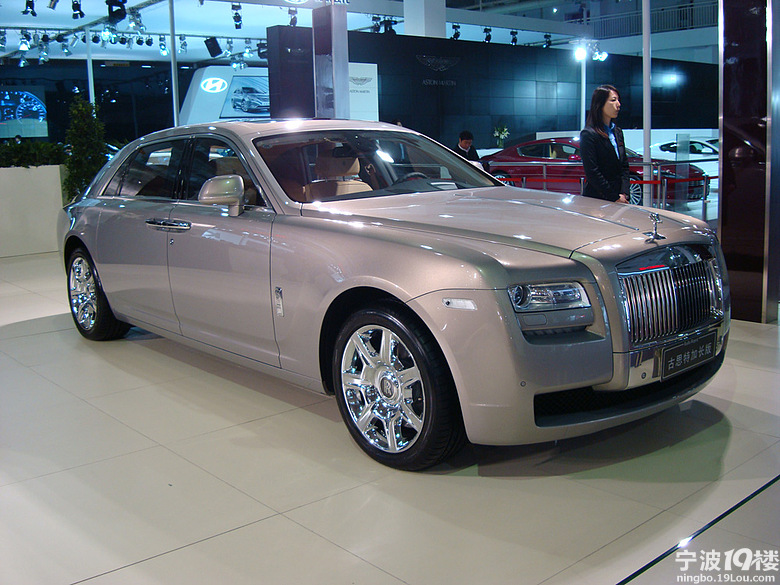 写给那些和我一样身高不够的男孩子。-情感故